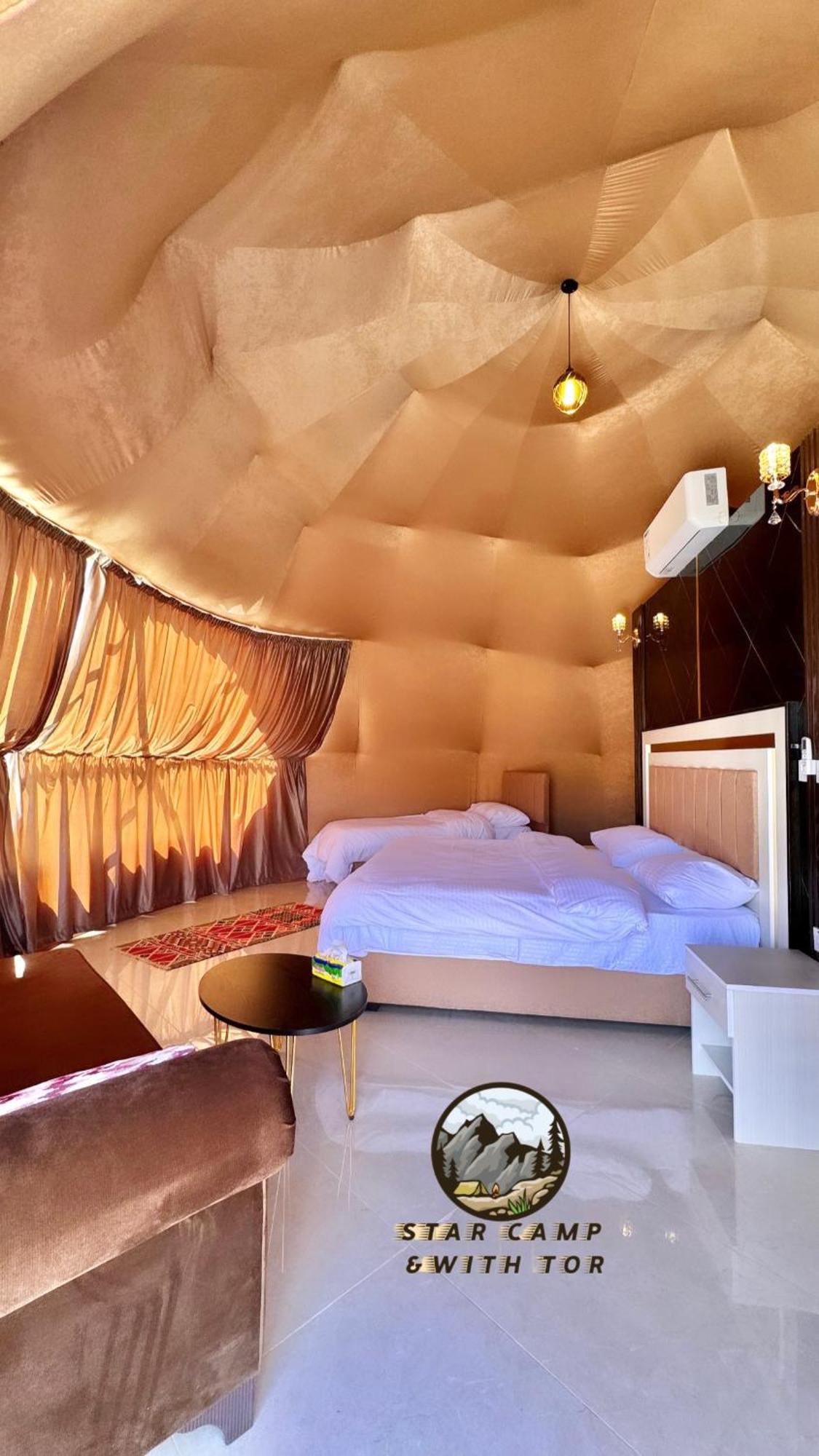 Star Camp & With Tor Hotel Wadi Rum Buitenkant foto